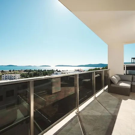 Villa Ocean Breeze By Interhome *