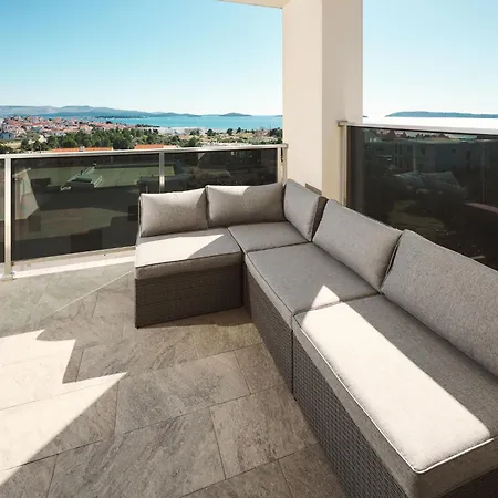 Ocean Breeze By Interhome Villa