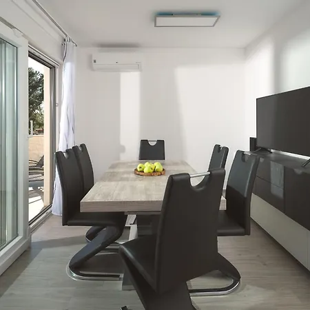 Ocean Breeze By Interhome Villa