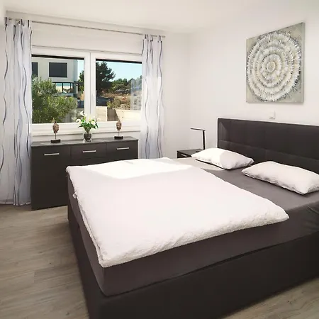 Ocean Breeze By Interhome Villa Šibenik